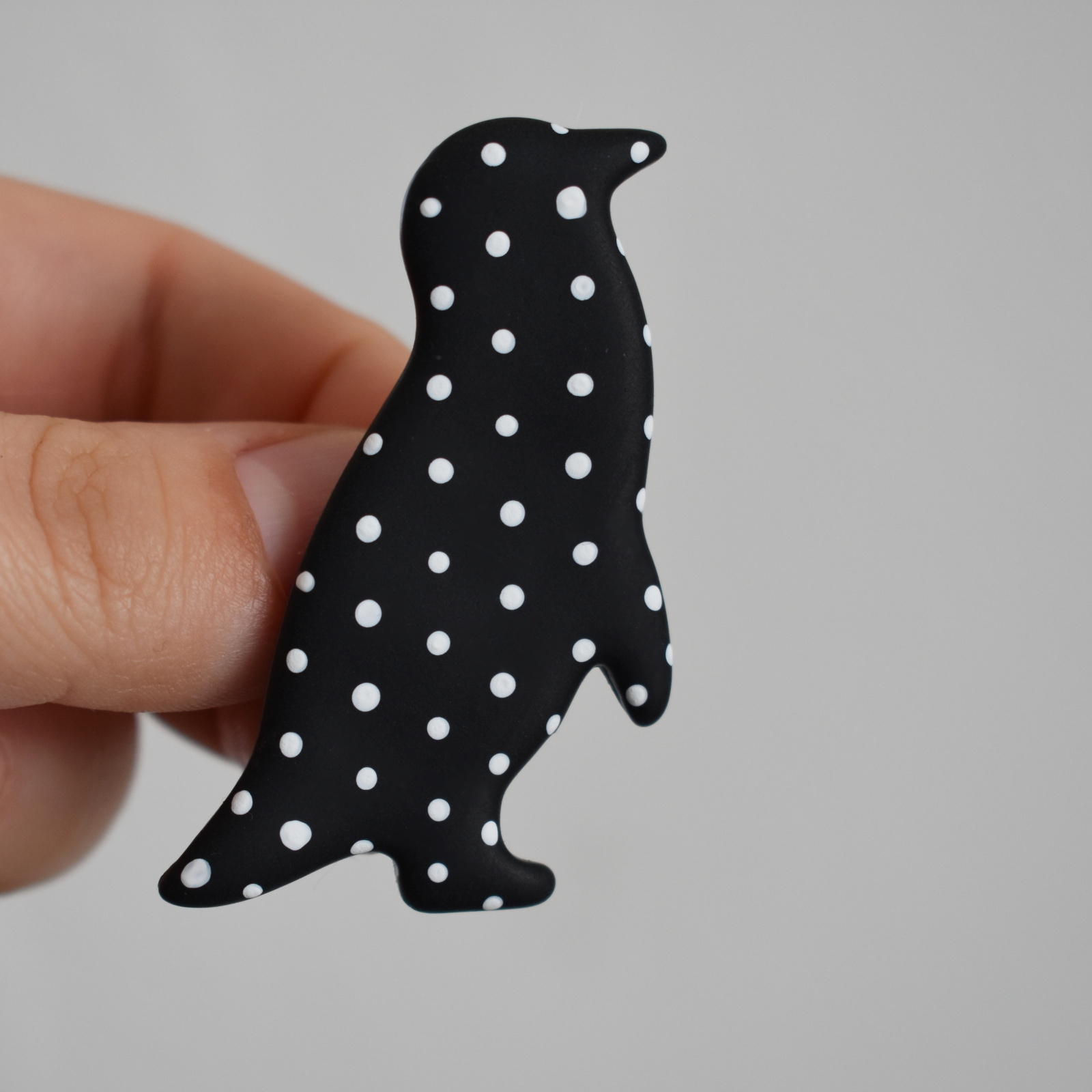 Brož puntík tučňák černý - Belusi