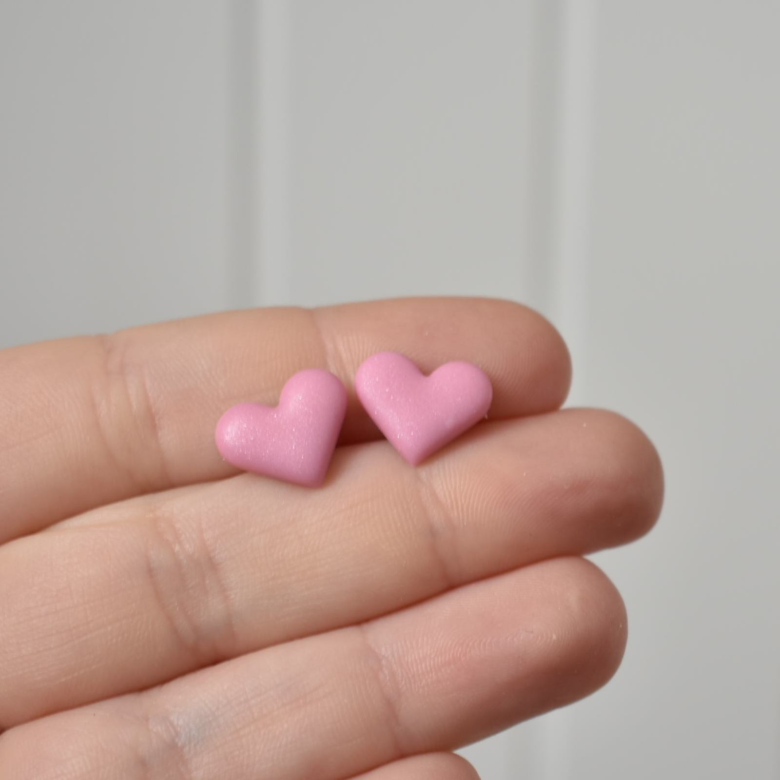 Náušnice fimo pecičky srdíčka - belusi