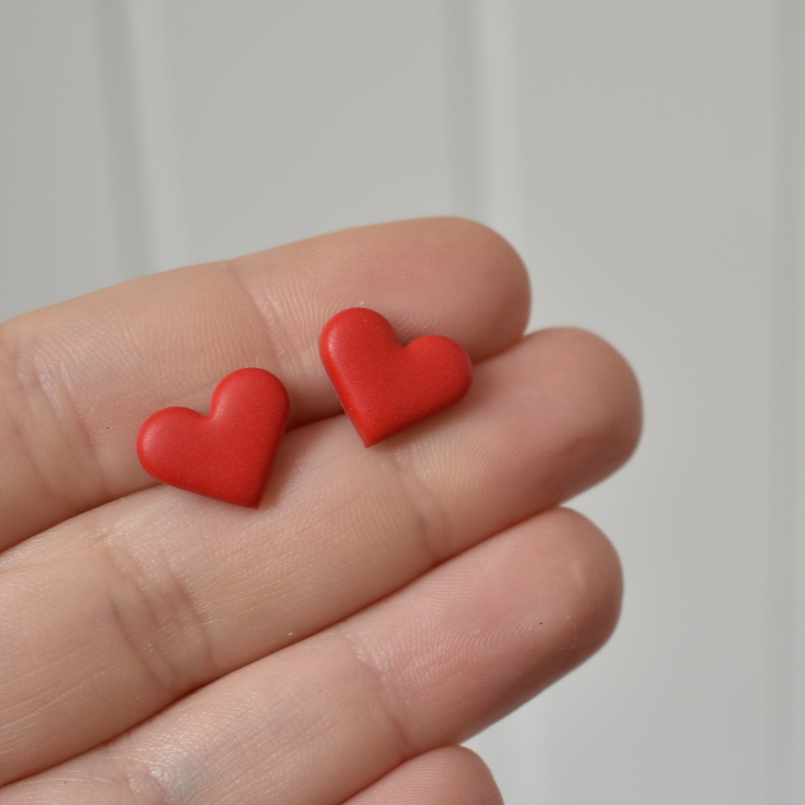 Náušnice fimo pecičky srdíčka - belusi