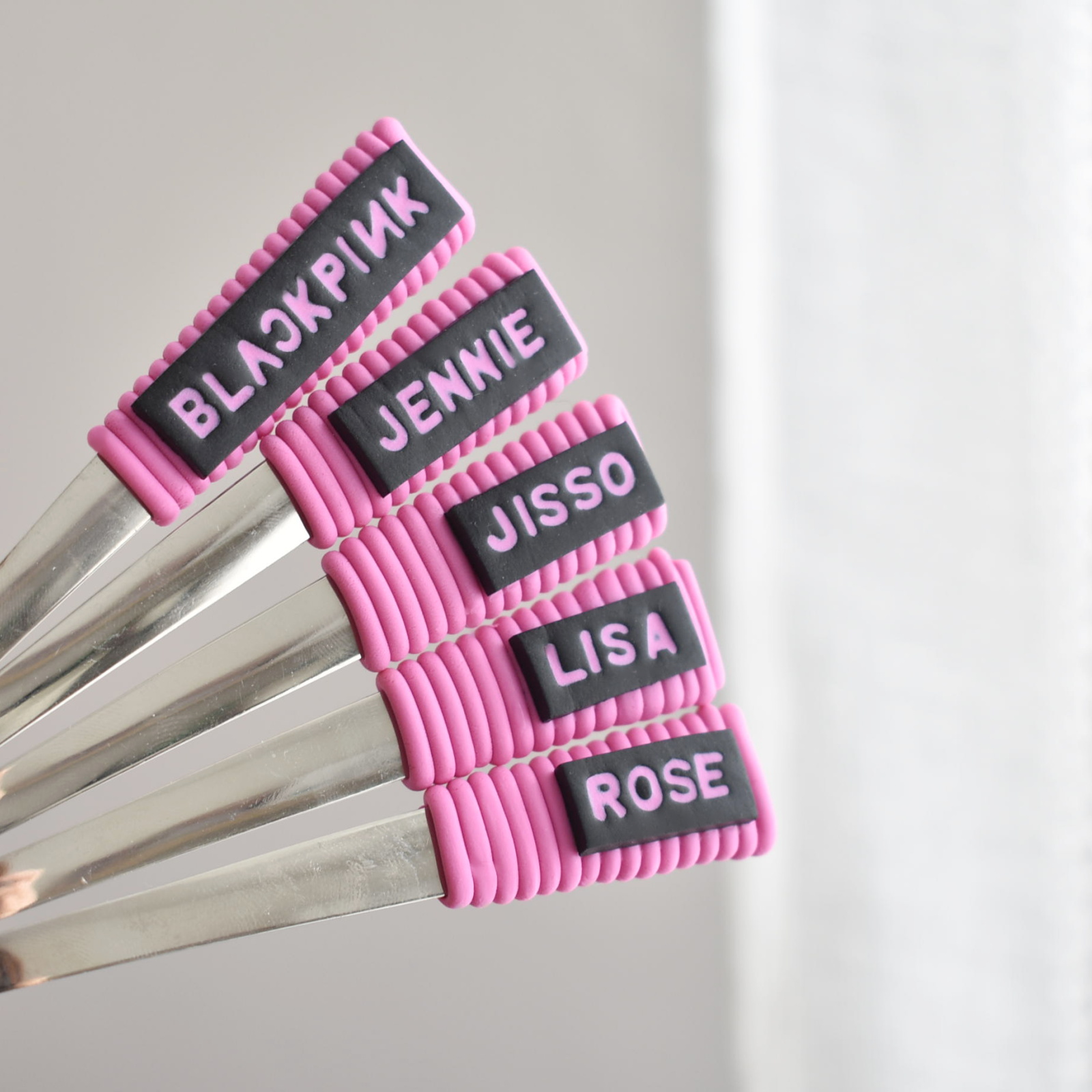 Lžička blackpink - Belusi