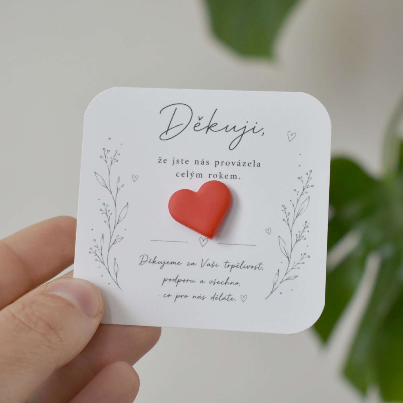 Pin červené srdíčko- Belusi